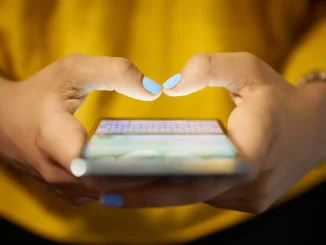 Social Media and Mental Health: Can Screen Time Impact Your Well-Being?
